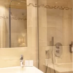 Escaletto Hôtel Aix-En-Provence - Chambre double, salle de bain